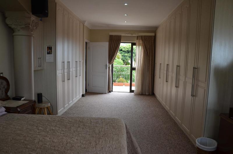 4 Bedroom Property for Sale in Hartenbos Heuwels Western Cape
